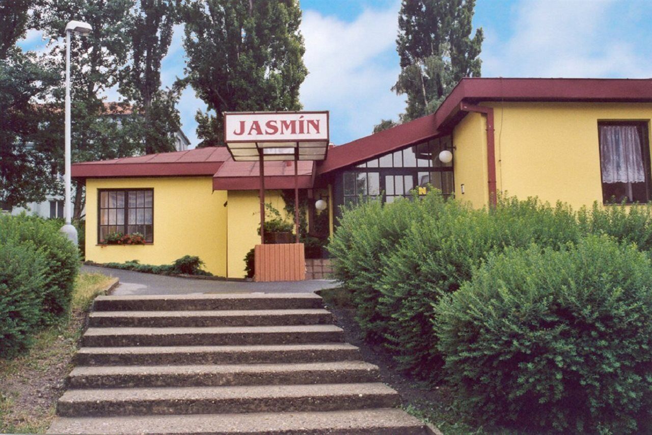 Ea Jasmín